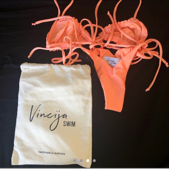 Vincija Swim Bikini - Picture 2 of 3